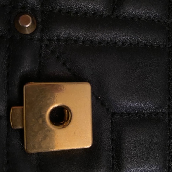 Gucci marmont studded flap bag - Picture 6 of 16